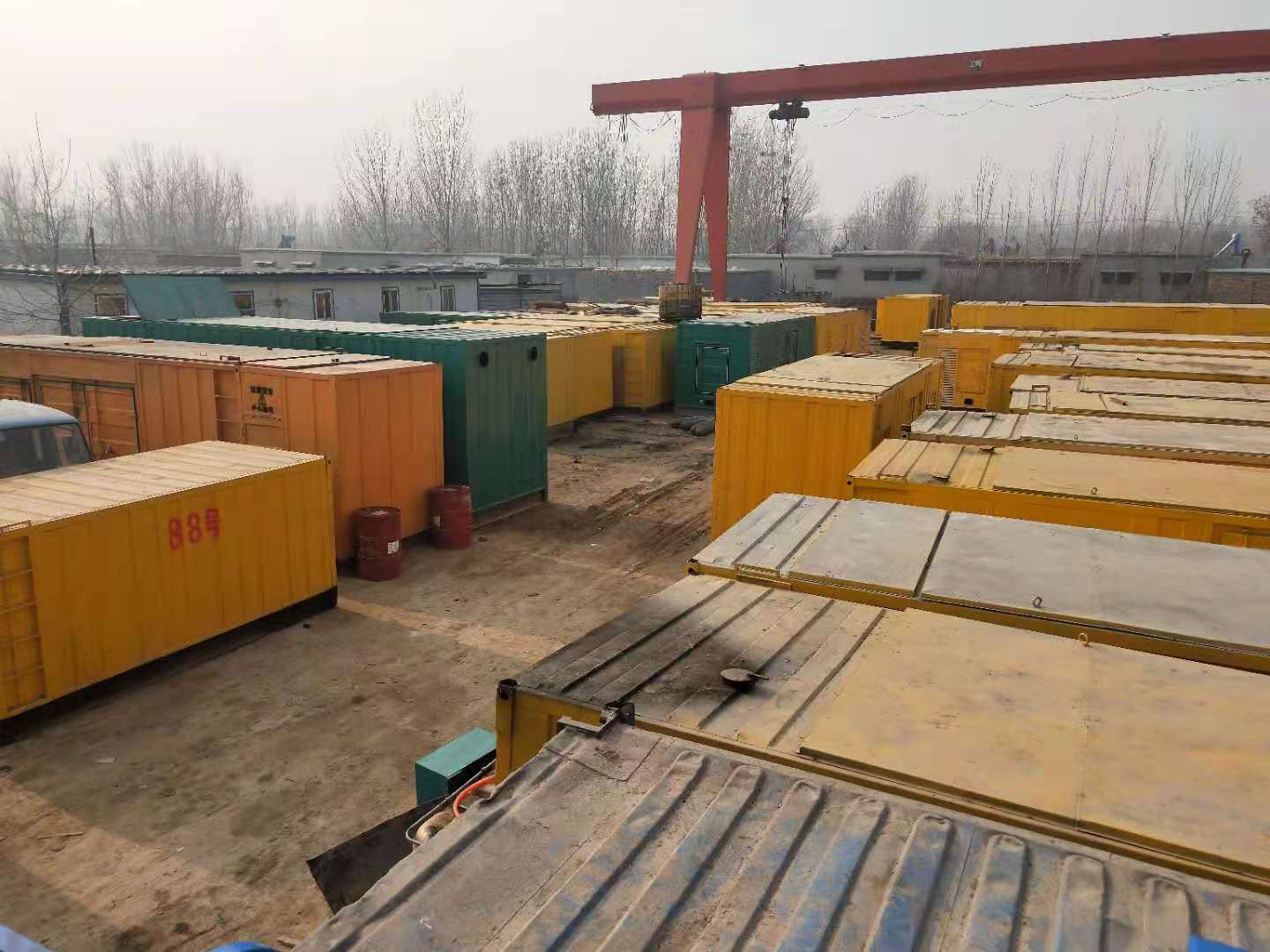 建瓯租赁发电机-灰尘、风沙对柴油发电机组造成哪些不良影响？