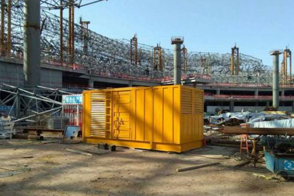 建瓯发电机出租如何判断空气滤清器是否需要更换？