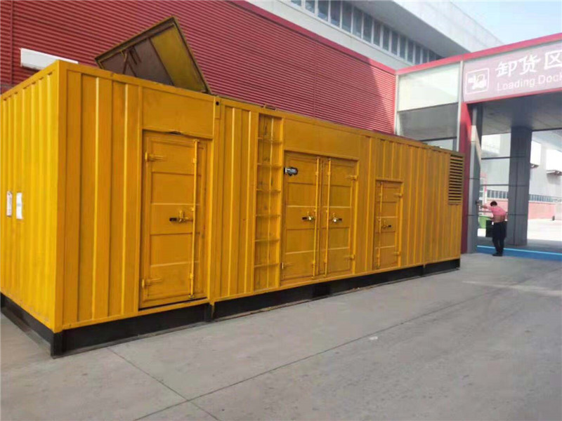 建瓯国内外发电机组租赁合同在明确设备维护责任方面有哪些不同做法？