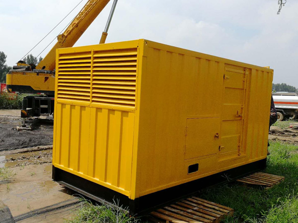 建瓯100kW柴油发电机组在什么情况下需要更换机油？